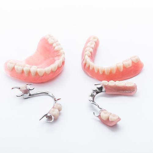 Multiple full and partial dentures in Chicago, IL